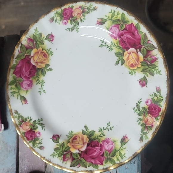 Royal Albert ,bone China, made in England - Picture 2 of 4